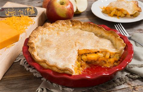 apple-pie-with-cheddar-cheese-recipe-armstrong image