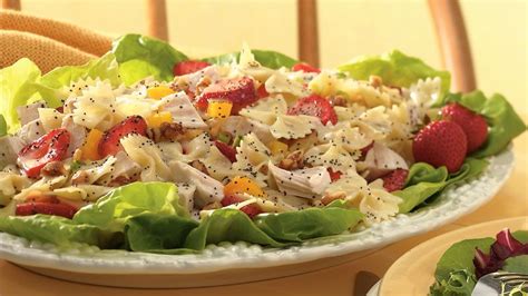 strawberry-turkey-salad-recipe-pillsburycom image