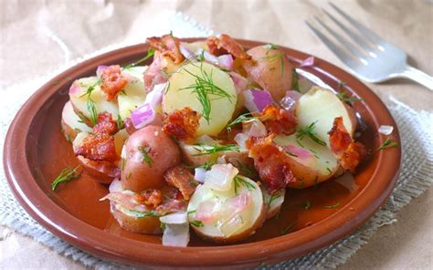 pennsylvania-dutch-warm-potato-salad-liz-the-chef image