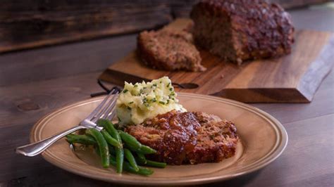 beef-and-bacon-meatloaf-recipe-rachael-ray-show image
