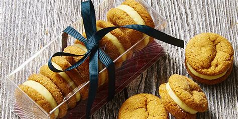ginger-and-cream-sandwich-cookies-good image