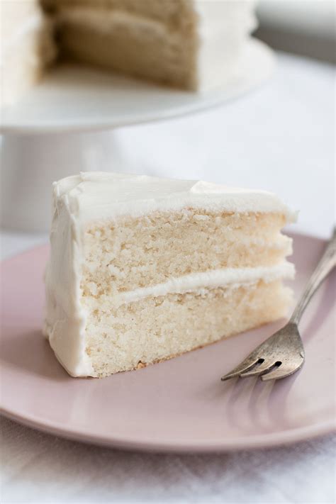 the-best-white-cake-recipe-pretty-simple image