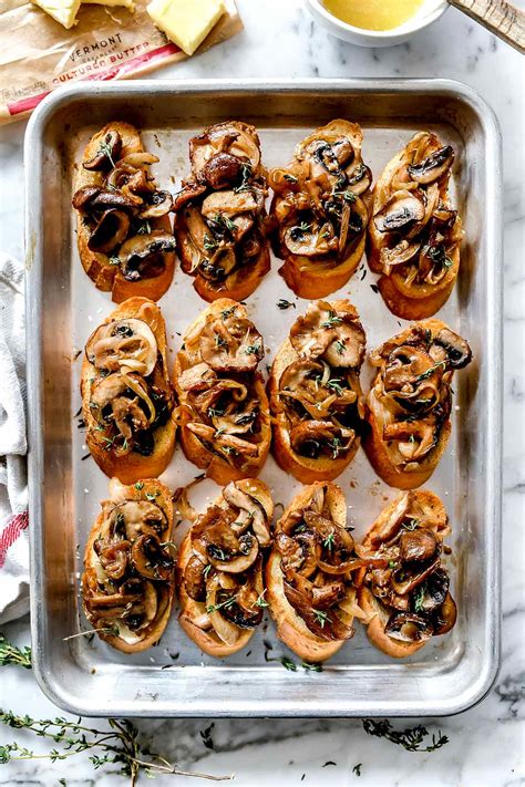 caramelized-onion-and-mushroom-crostini image