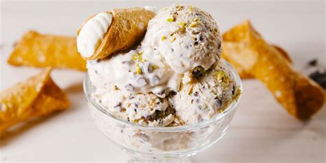 best-cannoli-ice-cream-recipe-how-to-make-cannoli-ice image