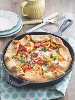 paula-deens-heirloom-tomato-pie-recipe-southern-food image