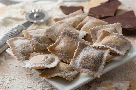 5-surprising-italian-desserts-made-with-pasta-italy image