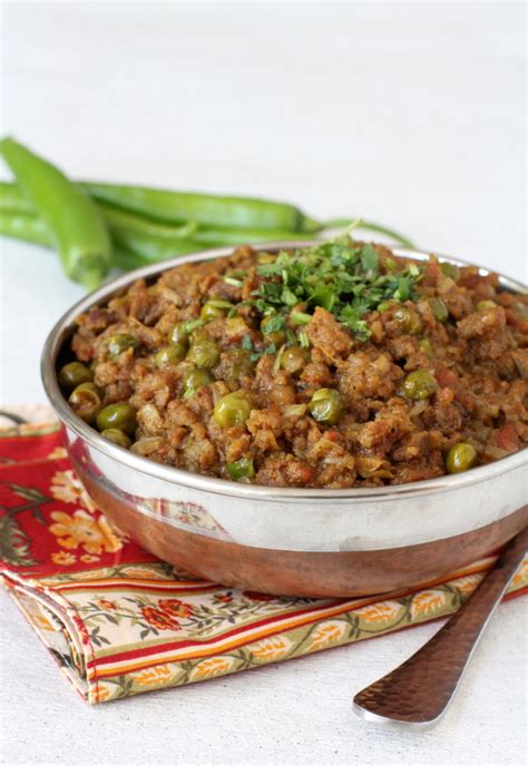 keema-matar-mincemeat-green-peas-curry-indian image