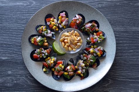 recipe-choritos-a-la-chalaca-peruvian-mussels-with image