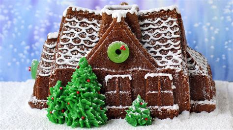 gingerbread-house-cake-recipe-tablespooncom image