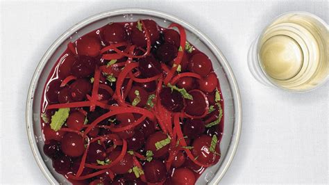 cranberry-relish-with-grapefruit-and-mint-recipe-bon image