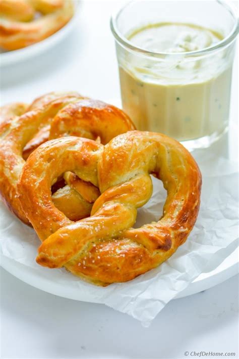 easy-homemade-soft-pretzels-recipe-chefdehomecom image