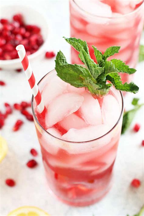 the-ultimate-sparkling-pomegranate-lemonade-recipe-foodal image