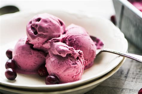 no-churn-cranberry-ice-cream-the-view-from-great image