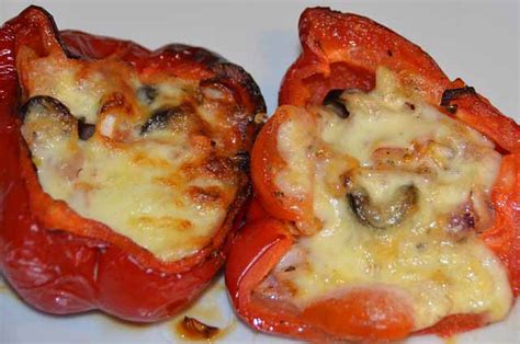 stuffed-peppers-and-cheese-easy-supper-pennys image
