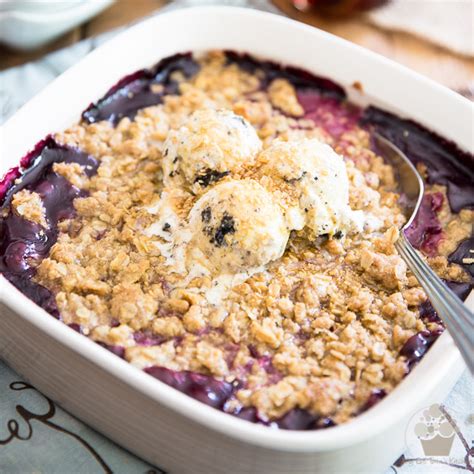 very-berry-maple-crumble-my-evil-twins-kitchen image