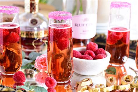 raspberry-kir-royale-champagne-cocktail-tidymom image