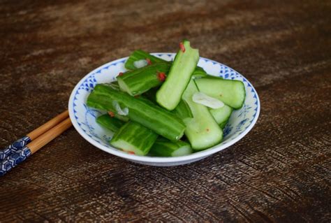 taiwanese-cucumber-salad-recipe-authentic-recreation image