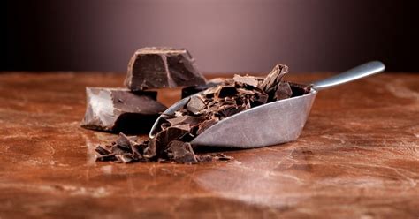 almond-bark-uses-18-recipe-ideas-julies-cafe-bakery image