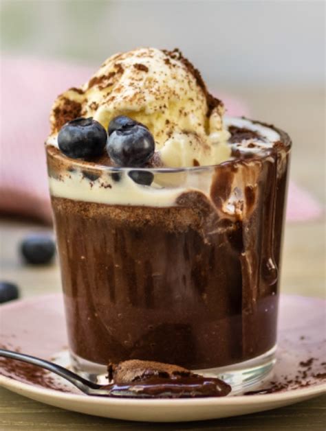 baileys-molten-chocolate-coffee-cake-recipe-baileys-ca image