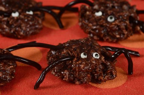 chocolate-spiders-recipe-video-joyofbakingcom image