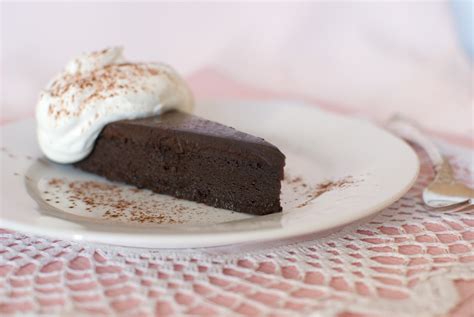 la-bete-noire-flourless-chocolate-torte-simply-so image