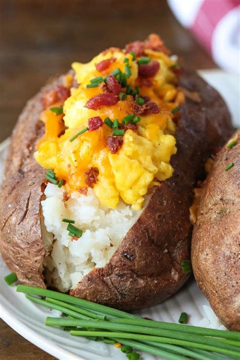 breakfast-baked-potatoes-mantitlement image
