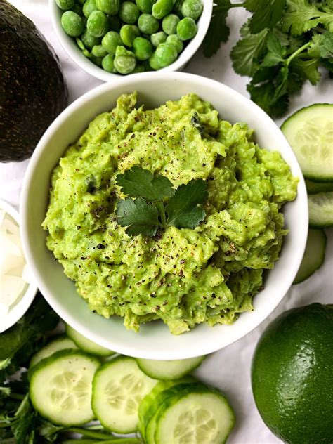 sweet-pea-guacamole-healthy-low-fat-guacamole image