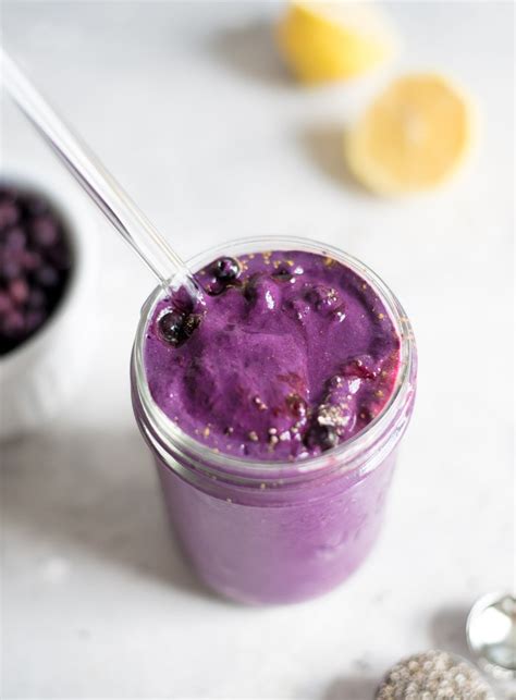 lemon-blueberry-smoothie-recipe-running-on-real image