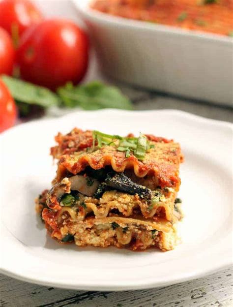 homemade-vegan-lasagna-with-tofu-ricotta-hummusapien image