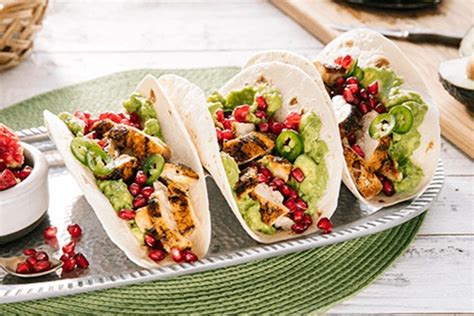 roasted-chicken-tacos-recipe-mission-foods image