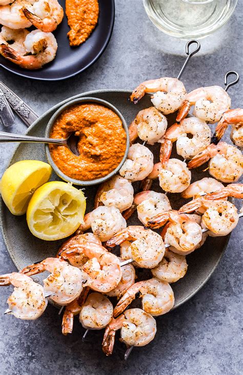 grilled-shrimp-with-romesco-sauce-recipe-runner image