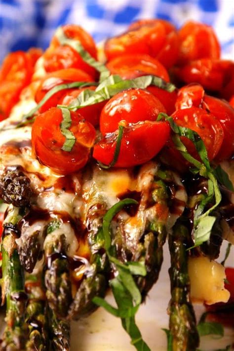 21-ways-you-absolutely-should-be-roasting-asparagus image