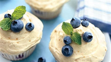 blueberry-hill-cupcakes image