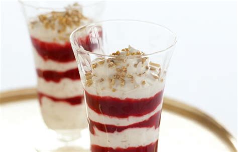 cranachan-with-caramelised-oatmeal-and-raspberry image