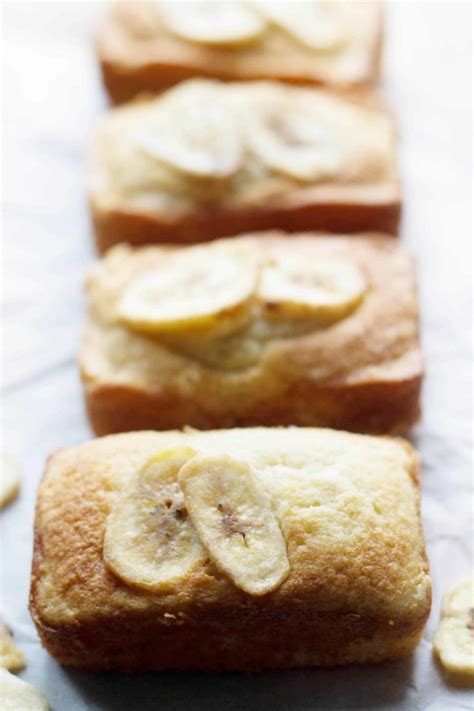 mini-banana-bread-loaves-errens-kitchen image