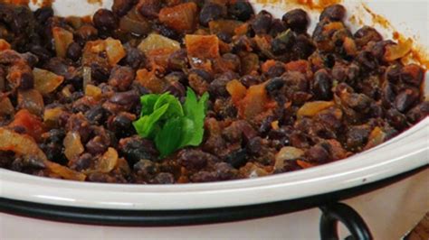 easy-black-bean-casserole-recipe-vegetarian image