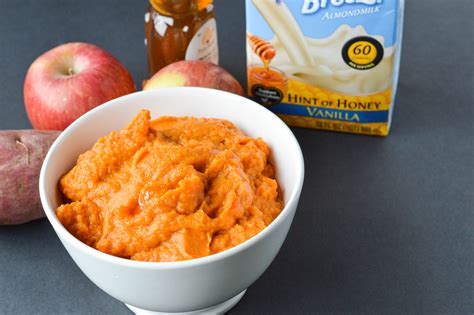 mashed-sweet-potatoes-and-apples-clean-eating image