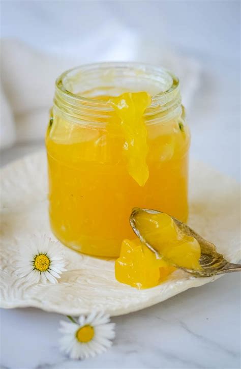 quick-and-easy-homemade-lemon-curd-recipe-larder image