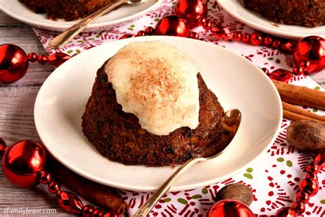 christmas-pudding-with-hard-sauce image