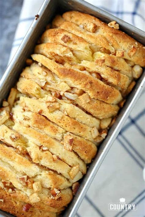 cinnamon-apple-pull-apart-bread-the-country-cook image