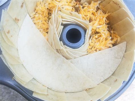 crunchy-taco-ring-mexican-appetizers-and-more image