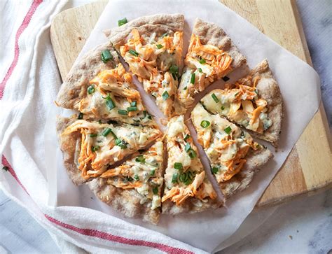 the-best-buffalo-chicken-flatbread-a-quick-and image