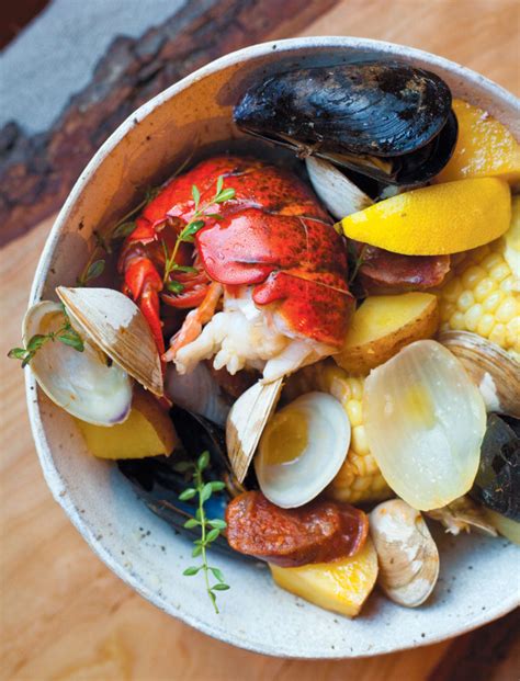 traditional-backside-clambake-with-lobster-edible-cape image