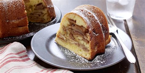 robinhood-grandmas-cinnamon-apple-cake image