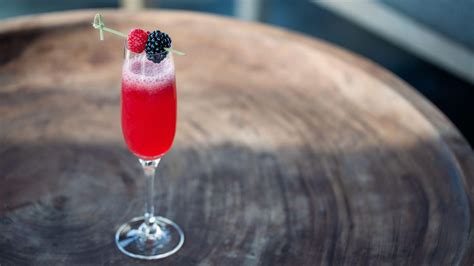 13-hotel-bartenders-share-their-best-bubbly-cocktail image