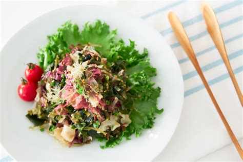 seaweed-salad-recipe-restaurant-style-seaweed-salad image