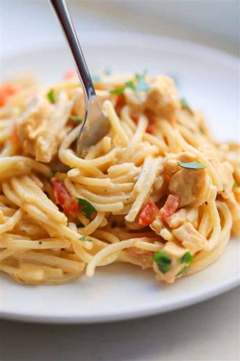 cheesy-chicken-spaghetti-recipe-laurens-latest image
