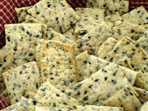 all-theyre-cracked-up-to-be-black-sesame-crackers image