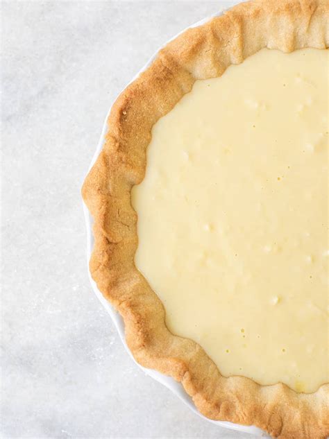 homemade-coconut-cream-pie-with-shortbread-cookie image