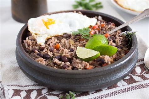gallo-pinto-black-beans-and-rice-recipe-costa-rican image